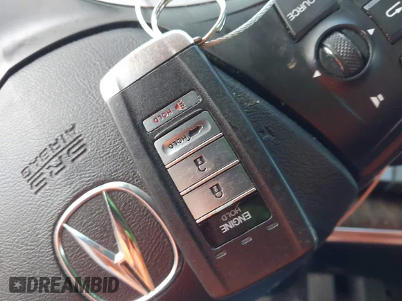 ✅ 2019 Acura MDX Technology • VIN: 5J8YD4H52KL032675 • Lot: 43586372. Wystawiony na IAAI z przebiegiem 132 834 mil. Bezpłatny archiwum sprzedaży aukcyjnych z USA i szczegółowy raport historii pojazdu na DreamBid. Zdjęcie 11.