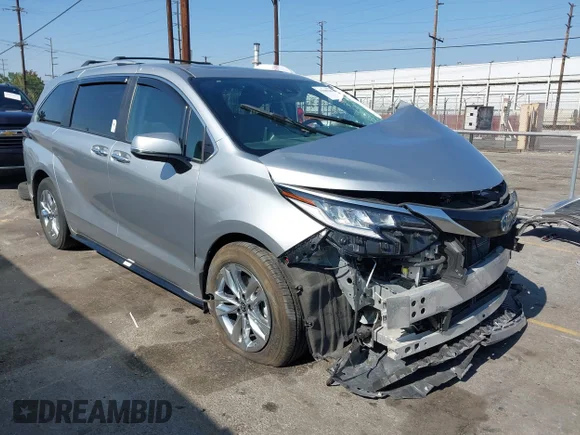 ✅ 2024 Toyota Sienna Limited • VIN: 5TDZRKEC9RS183551 • Лот: 43608263. Опубліковано раніше на IAAI з пробігом Не вказано. Безкоштовний доступ до архіву аукціонних продажів зі США та докладний звіт про історію автомобіля на DreamBid. Зображення 1.