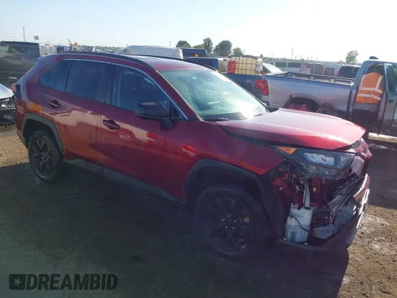 ✅ 2021 Toyota RAV4 LE • VIN: 2T3H1RFV1MW145721 • Lot: 45082314. Wystawiony na IAAI z przebiegiem 92 276 mil. Bezpłatny archiwum sprzedaży aukcyjnych z USA i szczegółowy raport historii pojazdu na DreamBid. Zdjęcie 1.