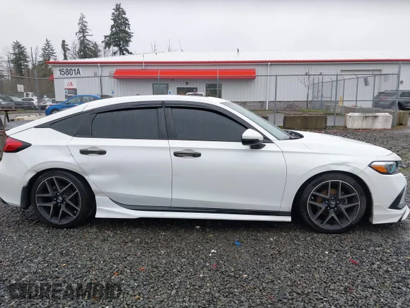 ✅ 2022 Honda Civic Sport Touring • VIN: 19XFL1H85NE001502 • Lot: 43891628. Wystawiony na IAAI z przebiegiem 76 473 mil. Bezpłatny archiwum sprzedaży aukcyjnych z USA i szczegółowy raport historii pojazdu na DreamBid. Zdjęcie 6.
