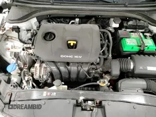 ✅ 2017 Hyundai Elantra SE • VIN: KMHD84LF6HU142662 • Lot: 87072545. Listed on Copart with 119,186 mi. Free auction sales archive from the USA and detailed vehicle history report at DreamBid. Image 13.