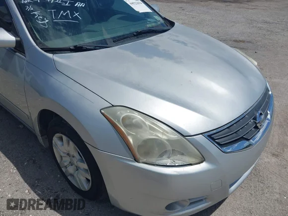 ✅ 2010 Nissan Altima S • VIN: 1N4AL2AP1AC192330 • Lot: 44523654. Listed on IAAI with 178,815 mi. Free auction sales archive from the USA and detailed vehicle history report at DreamBid. Image 6.