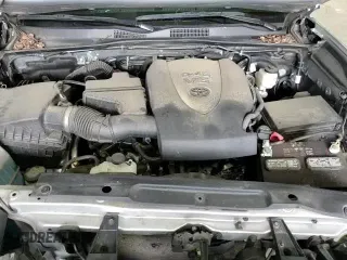 ✅ 2022 Toyota Tacoma TRD Off Road • VIN: 3TYCZ5AN9NT084922 • Lot: 85830665. Wystawiony na Copart z przebiegiem 98 134 mil. Bezpłatny archiwum sprzedaży aukcyjnych z USA i szczegółowy raport historii pojazdu na DreamBid. Zdjęcie 14.