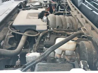 ✅ 2017 Chevrolet Silverado 1500 LT • VIN: 3GCUKREC1HG107987 • Lot: 42653602. Listed on IAAI with 108,162 mi. Free auction sales archive from the USA and detailed vehicle history report at DreamBid. Image 12.