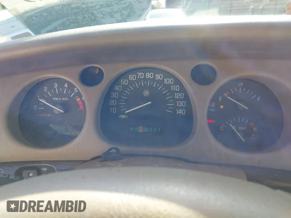 ✅ 2003 Buick LeSabre Limited • VIN: 1G4HR54K43U276420 • Lot: 43994629. Wystawiony na IAAI z przebiegiem 126 287 mil. Bezpłatny archiwum sprzedaży aukcyjnych z USA i szczegółowy raport historii pojazdu na DreamBid. Zdjęcie 7.