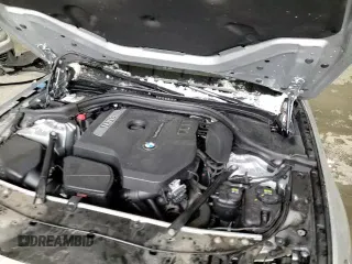 ✅ 2018 BMW 5 Series 530i xDrive • VIN: WBAJA7C52JG908246 • Lot: 91772105. Wystawiony na Copart z przebiegiem 85 149 mil. Bezpłatny archiwum sprzedaży aukcyjnych z USA i szczegółowy raport historii pojazdu na DreamBid. Zdjęcie 14.