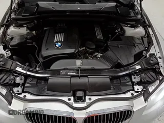 ✅ 2013 BMW 3 Series 328i • VIN: WBADW3C5XDJ525508 • Lot: 85337095. Wystawiony na Copart z przebiegiem 80 581 mil. Bezpłatny archiwum sprzedaży aukcyjnych z USA i szczegółowy raport historii pojazdu na DreamBid. Zdjęcie 14.