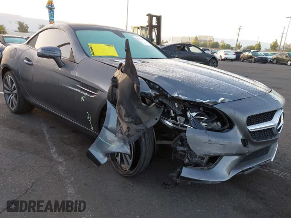 ✅ 2018 Mercedes-Benz SLC 300 • VIN: WDDPK3JAXJF153538 • Lot: 43379646. Listed on IAAI with 41,682 mi. Free auction sales archive from the USA and detailed vehicle history report at DreamBid. Image 1.