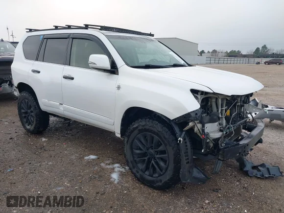 ✅ 2015 Lexus GX 460 Luxury • VIN: JTJJM7FX5F5103641 • Лот: 44079938. Опубликован ранее на IAAI с пробегом 180 388 миль. Бесплатный доступ к архиву аукционных продаж из США и подробный отчёт об истории автомобиля на DreamBid. Изображение 1.