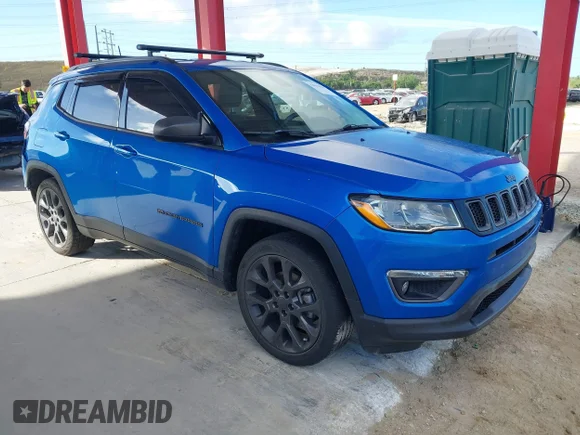 ✅ 2021 Jeep Compass 80th Anniversary • VIN: 3C4NJCEB9MT532760 • Lot: 43962076. Wystawiony na IAAI z przebiegiem 46 761 mil. Bezpłatny archiwum sprzedaży aukcyjnych z USA i szczegółowy raport historii pojazdu na DreamBid. Zdjęcie 1.