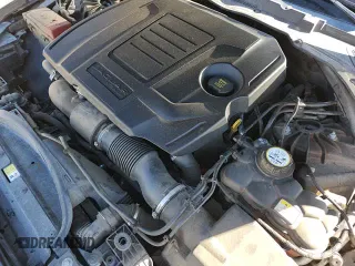 ✅ 2019 Jaguar XE 25t Premium • VIN: SAJAD4FX9KCP49449 • Лот: 86169345. Опубликован ранее на Copart с пробегом 86 530 миль. Бесплатный доступ к архиву аукционных продаж из США и подробный отчёт об истории автомобиля на DreamBid. Изображение 16.