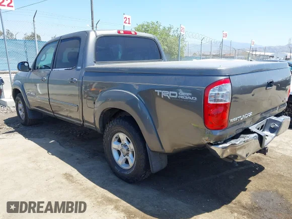 ✅ 2006 Toyota Tundra SR5 • VIN: 5TBET34166S524172 • Lot: 45049959. Wystawiony na IAAI z przebiegiem 234 559 mil. Bezpłatny archiwum sprzedaży aukcyjnych z USA i szczegółowy raport historii pojazdu na DreamBid. Zdjęcie 3.