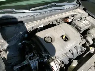 2018 Hyundai Elantra SE z VIN 5NPD74LFXJH368503, wystawiony jako Copart lot #82772435 z przebiegiem 62 678 mil mil oraz Szkoda całkowita • Salvage title. Historia ofert i sprzedaży dostępna na DreamBid. Obrazek 13.