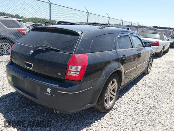 ✅ 2005 Dodge Magnum RT • VIN: 2D8GV58245H117264 • Lot: 44911520. Wystawiony na IAAI z przebiegiem 143 417 mil. Bezpłatny archiwum sprzedaży aukcyjnych z USA i szczegółowy raport historii pojazdu na DreamBid. Zdjęcie 4.
