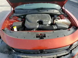 ✅ 2020 Dodge Charger SXT • VIN: 2C3CDXJG1LH233363 • Lot: 81653895. Wystawiony na Copart z przebiegiem 39 665 mil. Bezpłatny archiwum sprzedaży aukcyjnych z USA i szczegółowy raport historii pojazdu na DreamBid. Zdjęcie 13.