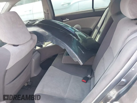 ✅ 2008 Honda Accord LX-P • VIN: JHMCP264X8C064716 • Lot: 45403405. Wystawiony na IAAI z przebiegiem Nie podano. Bezpłatny archiwum sprzedaży aukcyjnych z USA i szczegółowy raport historii pojazdu na DreamBid. Zdjęcie 8.