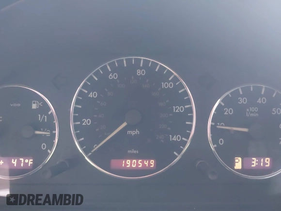 ✅ 2003 Mercedes-Benz M 350 • VIN: 4JGAB57E83A434612 • Lot: 43810947. Wystawiony na IAAI z przebiegiem 190 549 mil. Bezpłatny archiwum sprzedaży aukcyjnych z USA i szczegółowy raport historii pojazdu na DreamBid. Zdjęcie 7.