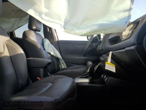 ✅ 2019 Jeep Renegade Limited • VIN: ZACNJBD1XKPJ84813 • Lot: 66663882. Wystawiony na Copart z przebiegiem Nie podano. Bezpłatny archiwum sprzedaży aukcyjnych z USA i szczegółowy raport historii pojazdu na DreamBid. Zdjęcie 5.
