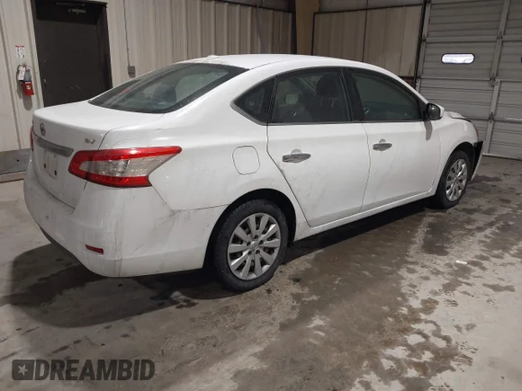 ✅ 2015 Nissan Sentra S • VIN: 3N1AB7AP3FY258727 • Lot: 44319512. Wystawiony na IAAI z przebiegiem 116 780 mil. Bezpłatny archiwum sprzedaży aukcyjnych z USA i szczegółowy raport historii pojazdu na DreamBid. Zdjęcie 4.