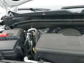 ✅ 2022 Chevrolet Suburban LT • VIN: 1GNSKCKD2NR174442 • Lot: 41902034. Listed on IAAI with 41,120 mi. Free auction sales archive from the USA and detailed vehicle history report at DreamBid. Image 22.