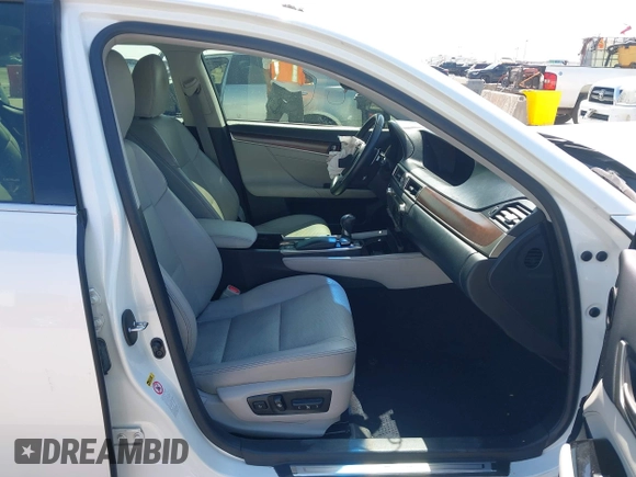 ✅ 2013 Lexus GS 350 • VIN: JTHBE1BL9D5023727 • Lot: 44692566. Wystawiony na IAAI z przebiegiem 172 733 mil. Bezpłatny archiwum sprzedaży aukcyjnych z USA i szczegółowy raport historii pojazdu na DreamBid. Zdjęcie 5.