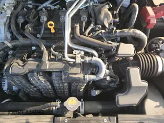 ✅ 2025 Nissan Altima SR • VIN: 1N4BL4CV8SN316059 • Lot: 93155125. Listed on Copart with 28,764 mi. Free auction sales archive from the USA and detailed vehicle history report at DreamBid. Image 14.