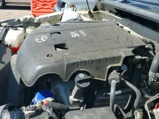 ✅ 2008 Toyota FJ Cruiser • VIN: JTEZU11F98K003544 • Lot: 41775027. Wystawiony na IAAI z przebiegiem 176 910 mil. Bezpłatny archiwum sprzedaży aukcyjnych z USA i szczegółowy raport historii pojazdu na DreamBid. Zdjęcie 19.