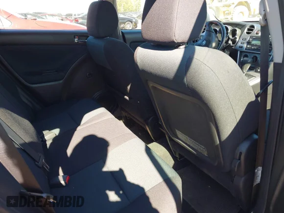✅ 2008 Toyota Matrix STD • VIN: 2T1KR32E18C718117 • Lot: 43301501. Listed on IAAI with 129,219 mi. Free auction sales archive from the USA and detailed vehicle history report at DreamBid. Image 8.