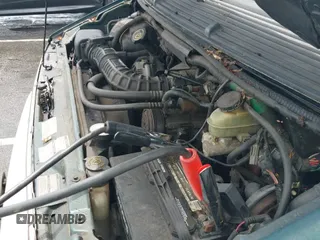 ✅ 1995 Ford Aerostar Eddie Bauer • VIN: 1FMDA41X1SZA81893 • Lot: 42471666. Wystawiony na IAAI z przebiegiem 194 685 mil. Bezpłatny archiwum sprzedaży aukcyjnych z USA i szczegółowy raport historii pojazdu na DreamBid. Zdjęcie 14.