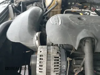 ✅ 2005 Chevrolet Silverado 1500 LS • VIN: 2GCEK13T451287365 • Lot: 43563258. Wystawiony na IAAI z przebiegiem 151 640 mil. Bezpłatny archiwum sprzedaży aukcyjnych z USA i szczegółowy raport historii pojazdu na DreamBid. Zdjęcie 20.