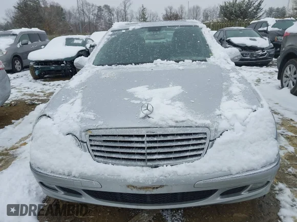 ✅ 2006 Mercedes-Benz E 320 CDI • VIN: WDBUF26JX6A904306 • Lot: 43854897. Wystawiony na IAAI z przebiegiem 270 634 mil. Bezpłatny archiwum sprzedaży aukcyjnych z USA i szczegółowy raport historii pojazdu na DreamBid. Zdjęcie 6.
