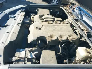 ✅ 2018 Toyota 4Runner SR5 • VIN: JTEBU5JR7J5543336 • Lot: 41028397. Listed on IAAI with 157,997 mi. Free auction sales archive from the USA and detailed vehicle history report at DreamBid. Image 22.