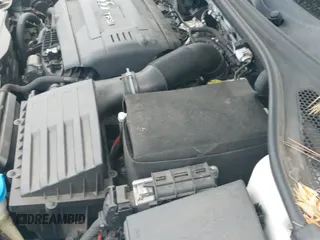 ✅ 2015 Audi A3 Premium • VIN: WAUBFGFF7F1024615 • Lot: 43359461. Wystawiony na IAAI z przebiegiem 123 318 mil. Bezpłatny archiwum sprzedaży aukcyjnych z USA i szczegółowy raport historii pojazdu na DreamBid. Zdjęcie 19.