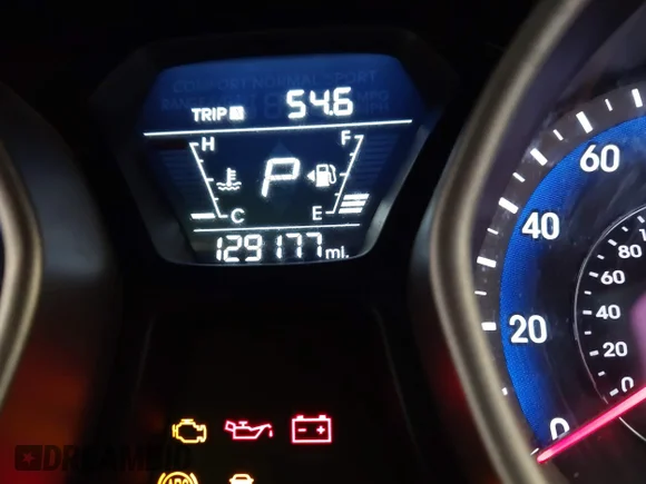 ✅ 2016 Hyundai Elantra SE • VIN: KMHDH4AEXGU606609 • Lot: 44271115. Wystawiony na IAAI z przebiegiem 129 177 mil. Bezpłatny archiwum sprzedaży aukcyjnych z USA i szczegółowy raport historii pojazdu na DreamBid. Zdjęcie 7.