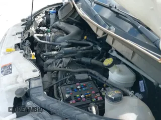 ✅ 2020 Ford Transit Cargo • VIN: 1FTBR1C80LKA83511 • Lot: 43127241. Wystawiony na IAAI z przebiegiem 36 501 mil. Bezpłatny archiwum sprzedaży aukcyjnych z USA i szczegółowy raport historii pojazdu na DreamBid. Zdjęcie 19.