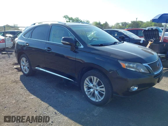✅ 2010 Lexus RX 450h • VIN: JTJBC1BA6A2009784 • Лот: 45178136. Опубліковано раніше на IAAI з пробігом 300 695 миль. Безкоштовний доступ до архіву аукціонних продажів зі США та докладний звіт про історію автомобіля на DreamBid. Зображення 1.