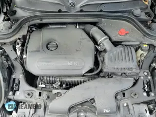 ✅ 2023 MINI Hardtop Cooper • VIN: WMW33DH02P2S77440 • Лот: 56637555. Опубликован ранее на Copart с пробегом 38 529 миль. Бесплатный доступ к архиву аукционных продаж из США и подробный отчёт об истории автомобиля на DreamBid. Изображение 13.