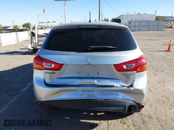 ✅ 2016 Mitsubishi Outlander SE • VIN: JA4AP3AW1GZ045713 • Лот: 44872605. Опубліковано раніше на IAAI з пробігом 112 667 миль. Безкоштовний доступ до архіву аукціонних продажів зі США та докладний звіт про історію автомобіля на DreamBid. Зображення 6.