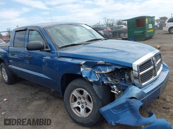 ✅ 2006 Dodge Dakota SLT • VIN: 1D7HE48K06S635319 • Lot: 44511570. Wystawiony na IAAI z przebiegiem 208 803 mil. Bezpłatny archiwum sprzedaży aukcyjnych z USA i szczegółowy raport historii pojazdu na DreamBid. Zdjęcie 6.