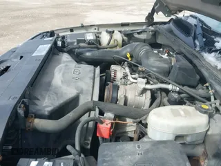 ✅ 2003 Chevrolet Silverado 1500 Work Truck • VIN: 1GCEC14X73Z171757 • Лот: 41814219. Опубликован ранее на IAAI с пробегом 123 206 миль. Бесплатный доступ к архиву аукционных продаж из США и подробный отчёт об истории автомобиля на DreamBid. Изображение 20.