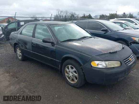 ✅ 1997 Toyota Camry LE • VIN: 4T1BF22K2VU909404 • Lot: 44623970. Wystawiony na IAAI z przebiegiem 217 273 mil. Bezpłatny archiwum sprzedaży aukcyjnych z USA i szczegółowy raport historii pojazdu na DreamBid. Zdjęcie 1.