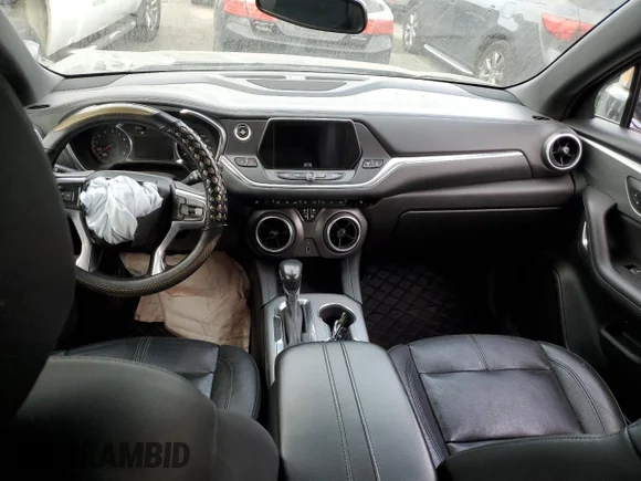 ✅ 2020 Chevrolet Blazer LT • VIN: 3GNKBDRSXLS617019 • Lot: 77852794. Wystawiony na Copart z przebiegiem Nie podano. Bezpłatny archiwum sprzedaży aukcyjnych z USA i szczegółowy raport historii pojazdu na DreamBid. Zdjęcie 8.