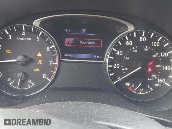 ✅ 2017 Nissan Altima SR • VIN: 1N4AL3APXHC479536 • Lot: 44231802. Wystawiony na IAAI z przebiegiem 88 782 mil. Bezpłatny archiwum sprzedaży aukcyjnych z USA i szczegółowy raport historii pojazdu na DreamBid. Zdjęcie 7.