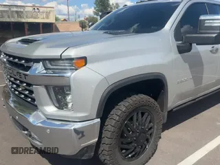 ✅ 2020 Chevrolet Silverado 3500HD LTZ • VIN: 1GC4YUEY8LF208936 • Lot: 59998105. Listed on Copart with 72,985 mi. Free auction sales archive from the USA and detailed vehicle history report at DreamBid. Image 11.
