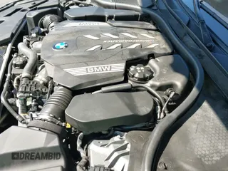 ✅ 2023 BMW 5 Series M550i xDrive • VIN: WBA13BK06PCM13678 • Lot: 43017337. Wystawiony na IAAI z przebiegiem 22 213 mil. Bezpłatny archiwum sprzedaży aukcyjnych z USA i szczegółowy raport historii pojazdu na DreamBid. Zdjęcie 19.