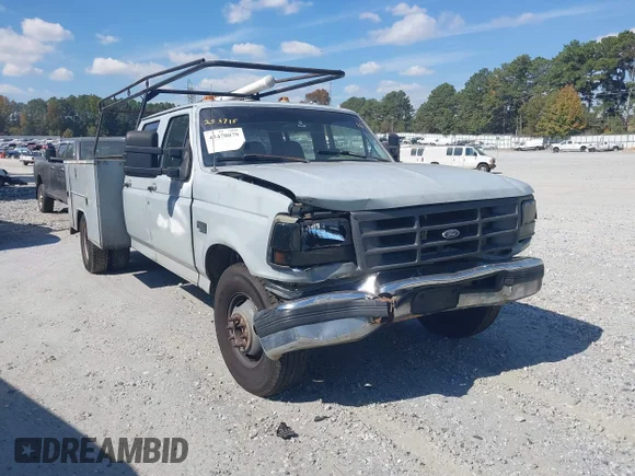 ✅ 1996 Ford F-350 • VIN: 1FTJW35F2TEB32265 • Lot: 43470879. Listed on IAAI with 308,696 mi. Free auction sales archive from the USA and detailed vehicle history report at DreamBid. Image 1.
