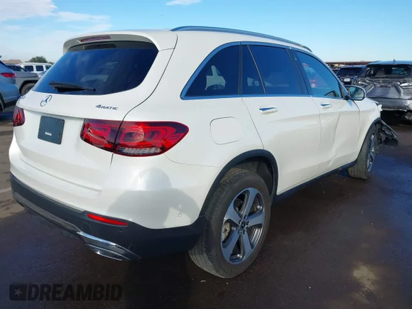 ✅ 2020 Mercedes-Benz GLC 300 • VIN: W1N0G8EB9LF771846 • Lot: 44206645. Wystawiony na IAAI z przebiegiem 28 647 mil. Bezpłatny archiwum sprzedaży aukcyjnych z USA i szczegółowy raport historii pojazdu na DreamBid. Zdjęcie 4.