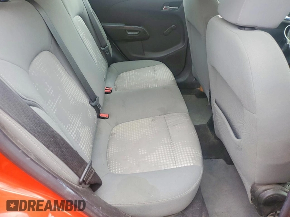 ✅ 2012 Chevrolet Sonic LS • VIN: 1G1JA6SH0C4118885 • Lot: 50138556. Wystawiony na Copart z przebiegiem 188 453 mil. Bezpłatny archiwum sprzedaży aukcyjnych z USA i szczegółowy raport historii pojazdu na DreamBid. Zdjęcie 10.