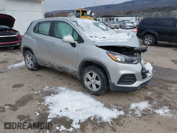 ✅ 2018 Chevrolet Trax LS • VIN: 3GNCJNSB1JL406838 • Lot: 41310089. Wystawiony na IAAI z przebiegiem 65 205 mil. Bezpłatny archiwum sprzedaży aukcyjnych z USA i szczegółowy raport historii pojazdu na DreamBid. Zdjęcie 1.