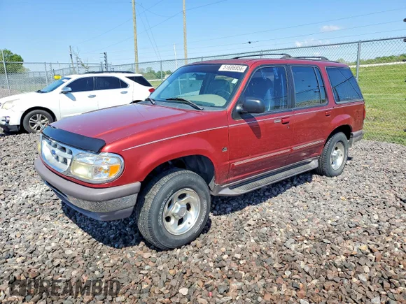 ✅ 1997 Ford Explorer XLT • VIN: 1FMDU35PXVZA83495 • Lot: 51686956. Wystawiony na Copart z przebiegiem 158 497 mil. Bezpłatny archiwum sprzedaży aukcyjnych z USA i szczegółowy raport historii pojazdu na DreamBid. Zdjęcie 1.